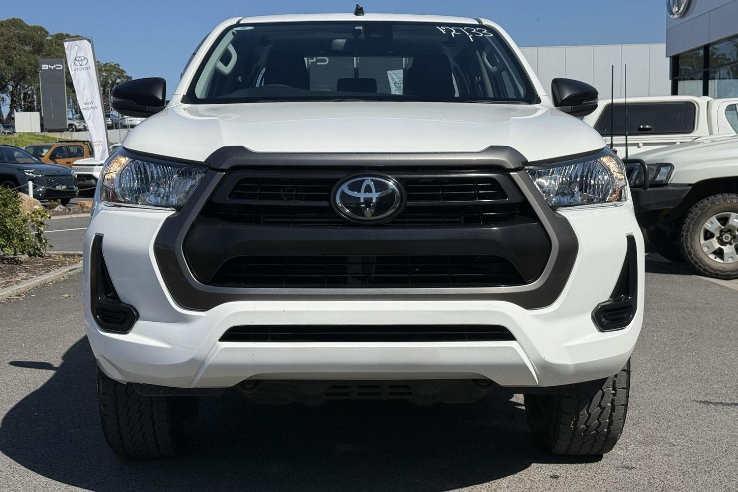 2021 Toyota Hilux SR in White