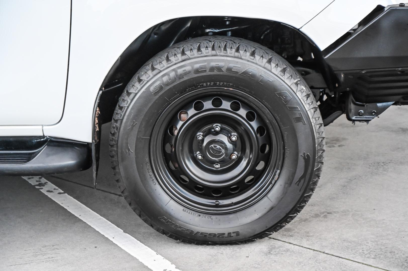 2022 Toyota Hilux SR in White