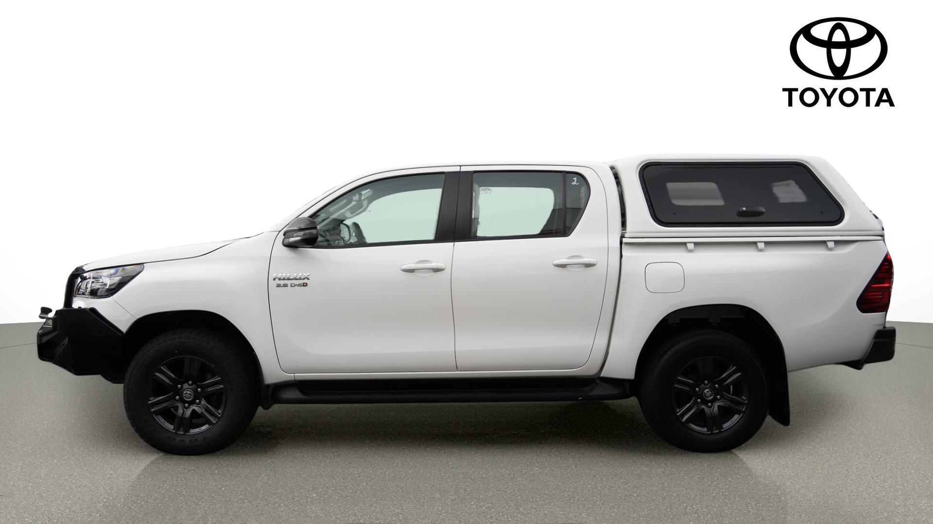 2022 Toyota Hilux SR in White