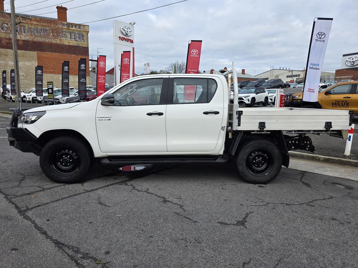 2022 Toyota Hilux SR in White
