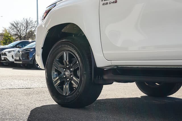 2025 Toyota Hilux SR in White