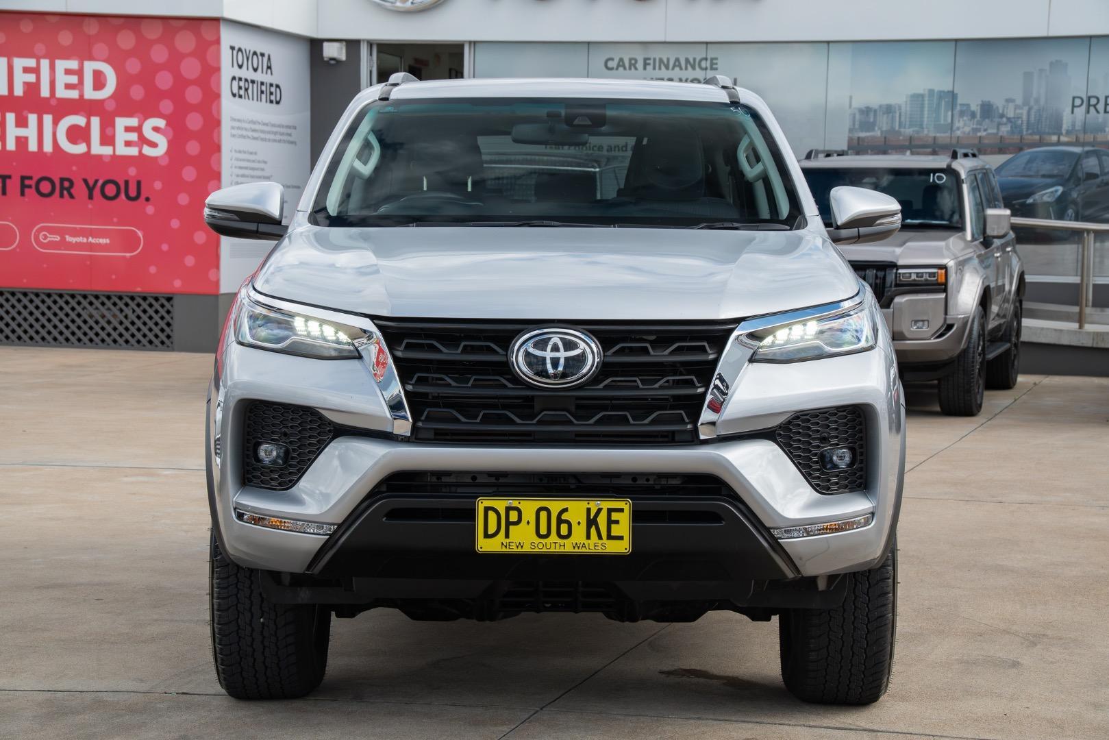 2025 Toyota Fortuner GXL in Silver