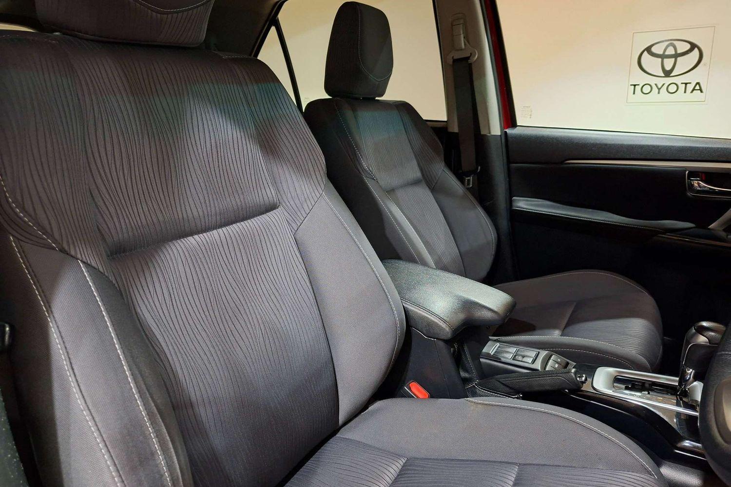 2021 Toyota Fortuner GXL in Red