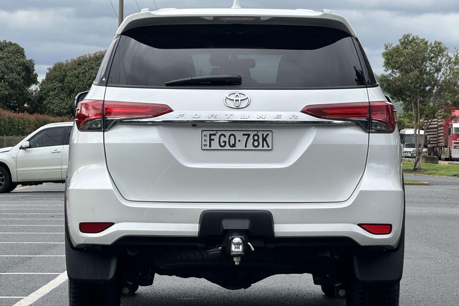 2025 Toyota Fortuner GXL in White