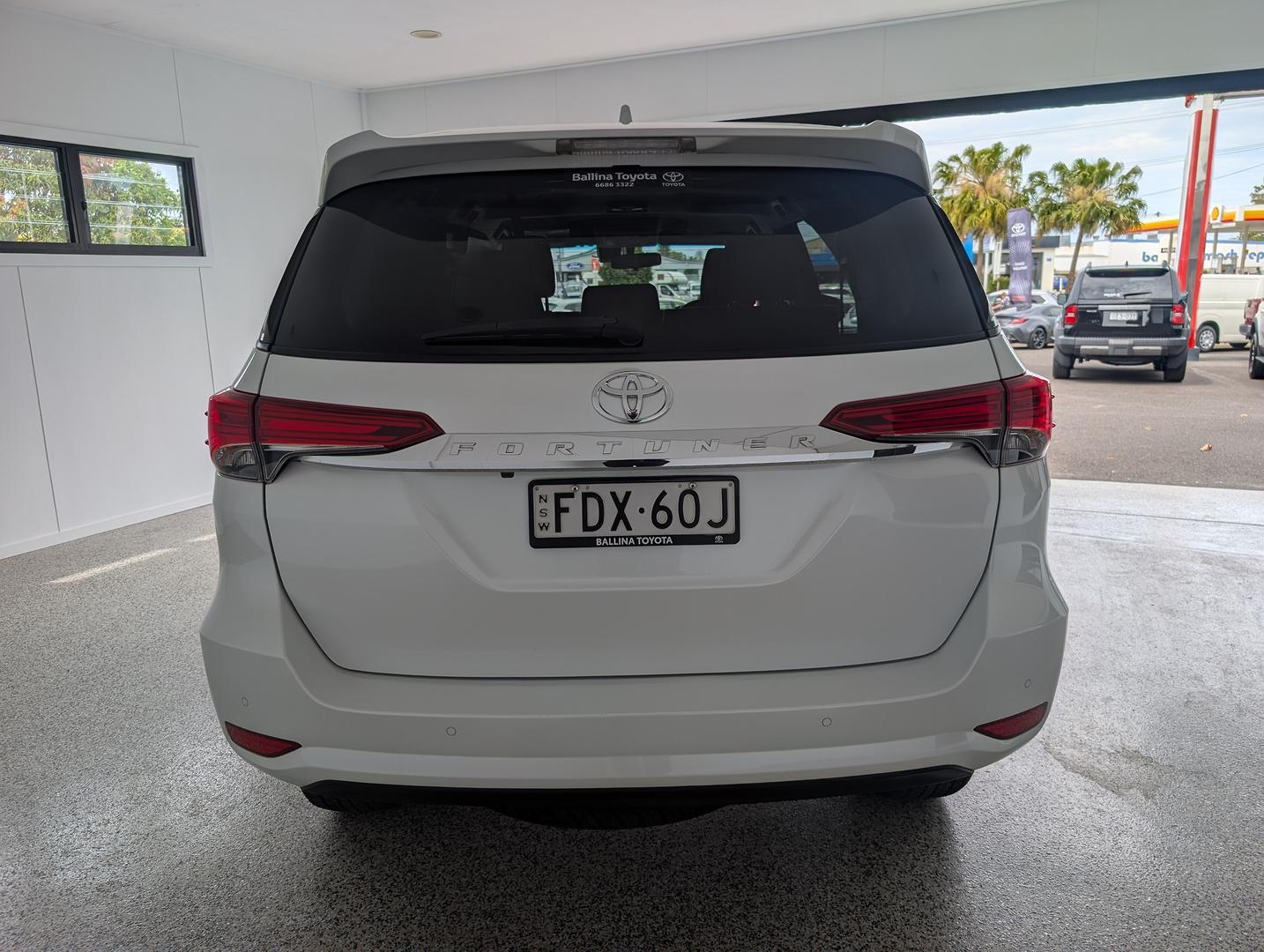 2023 Toyota Fortuner GXL in White