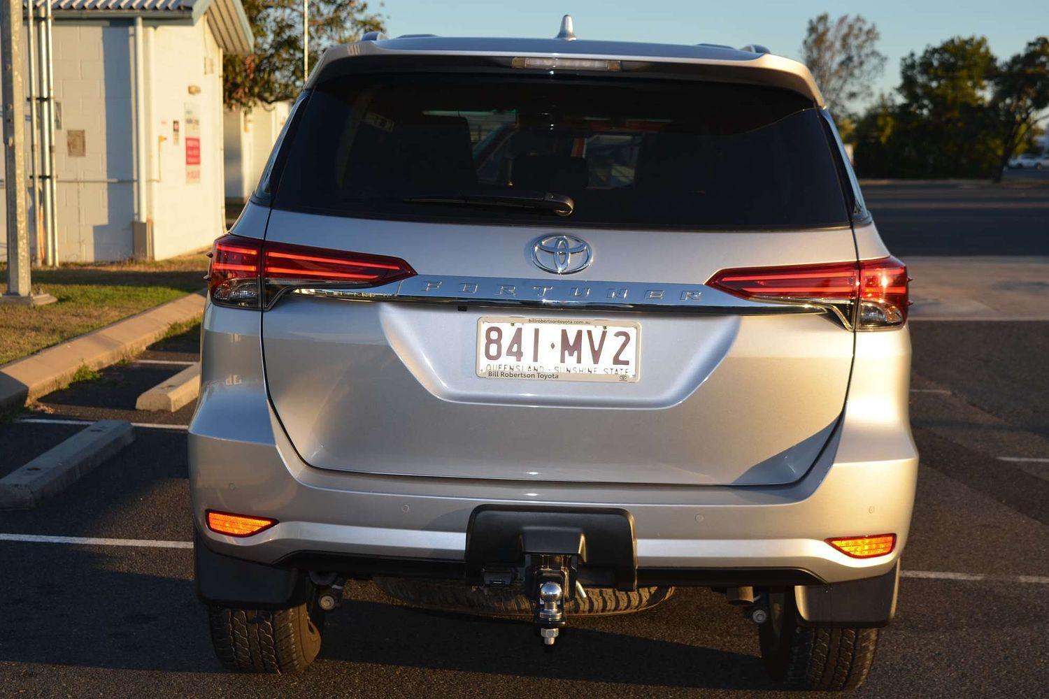 2025 Toyota Fortuner GXL in Silver