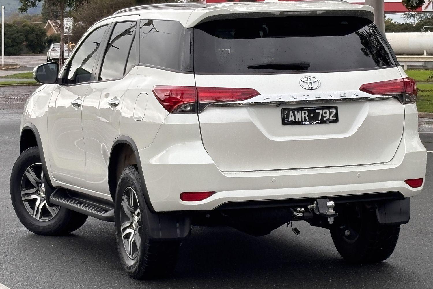 2018 Toyota Fortuner GXL in White