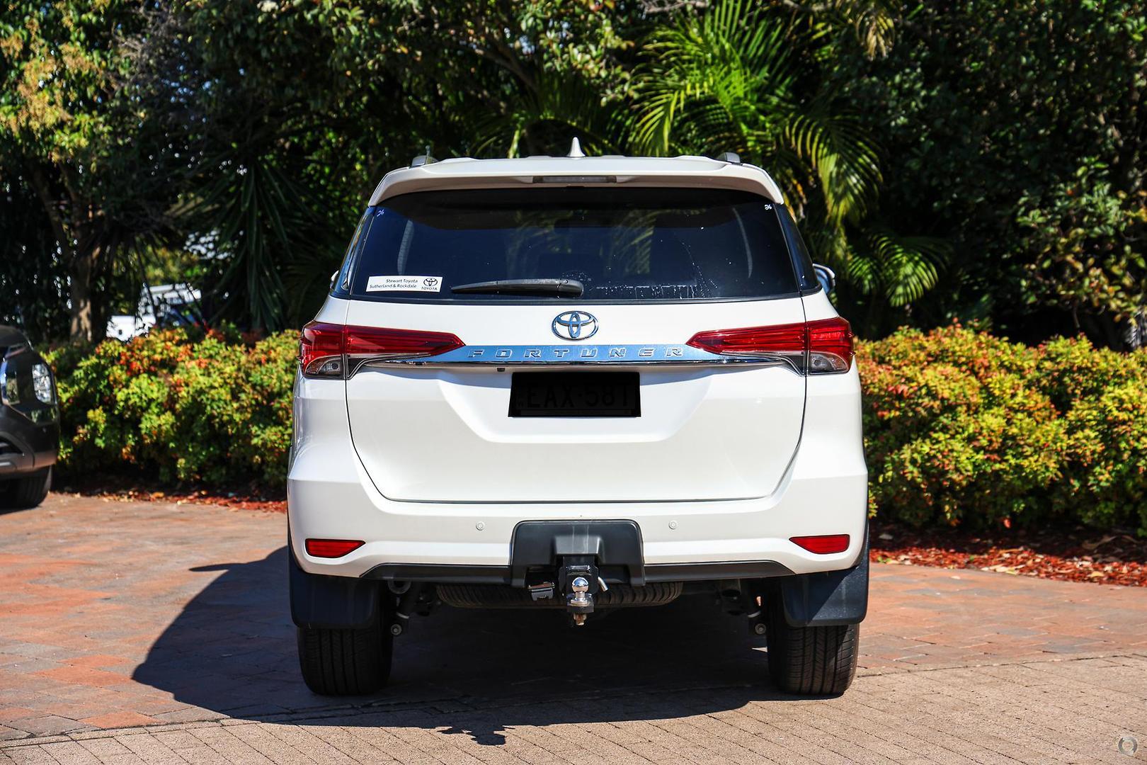 2018 Toyota Fortuner GXL in White