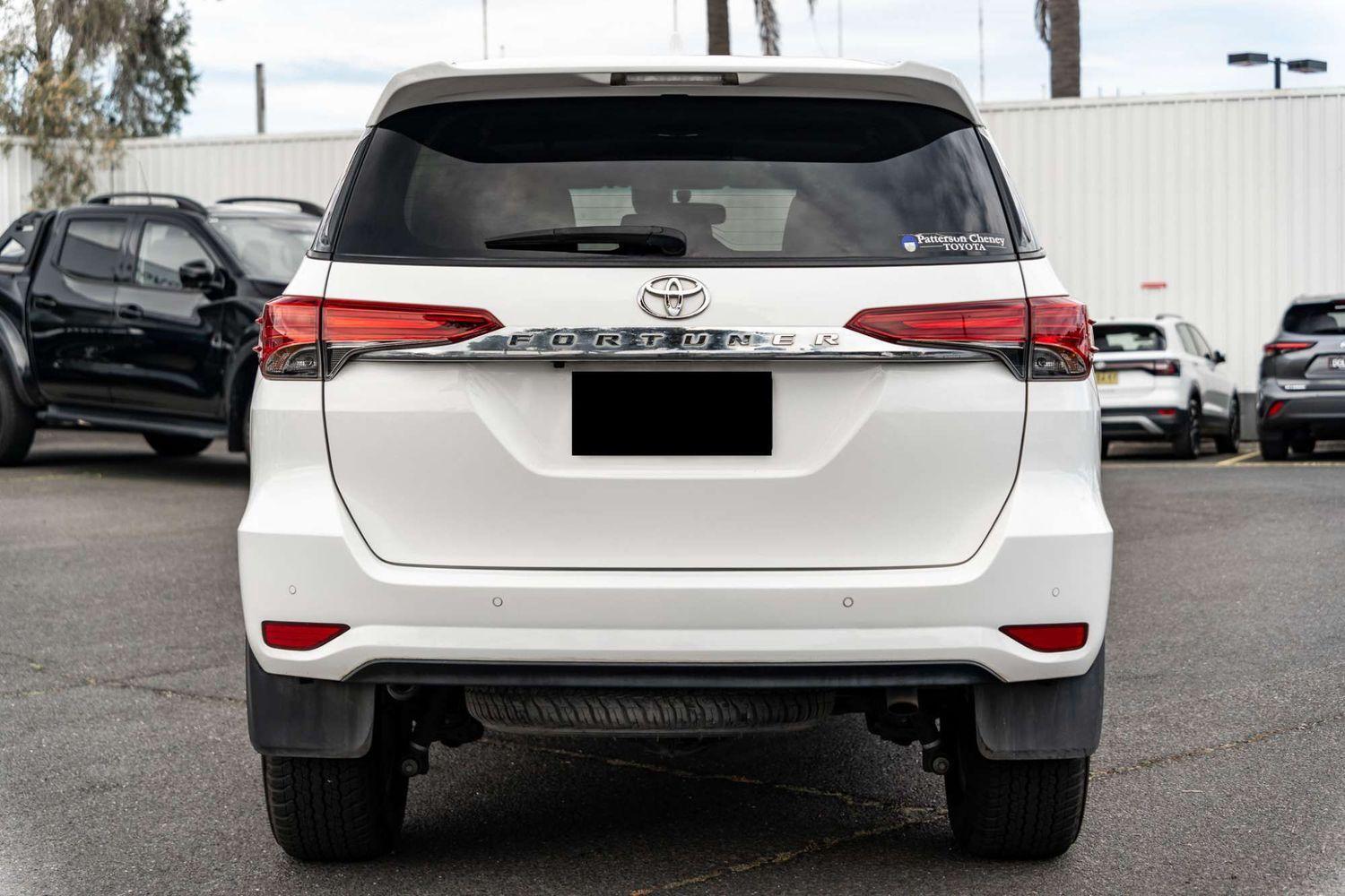 2023 Toyota Fortuner GXL in White