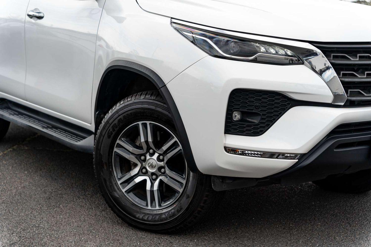 2023 Toyota Fortuner GXL in White