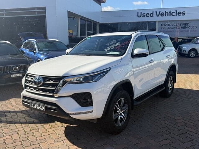 2023 Toyota Fortuner GXL in White