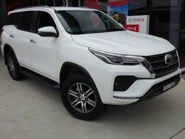 2023 Toyota Fortuner GXL in White
