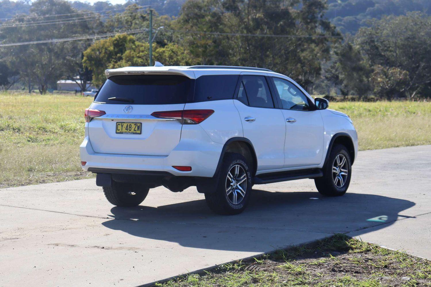 2018 Toyota Fortuner GXL in White