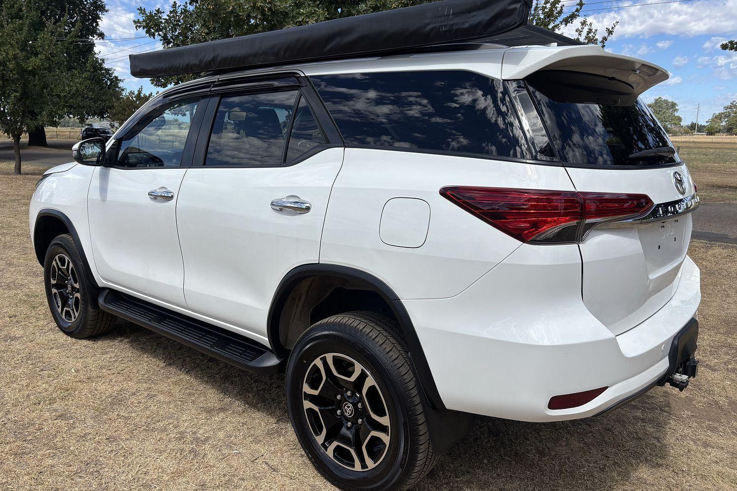 2018 Toyota Fortuner GXL in White