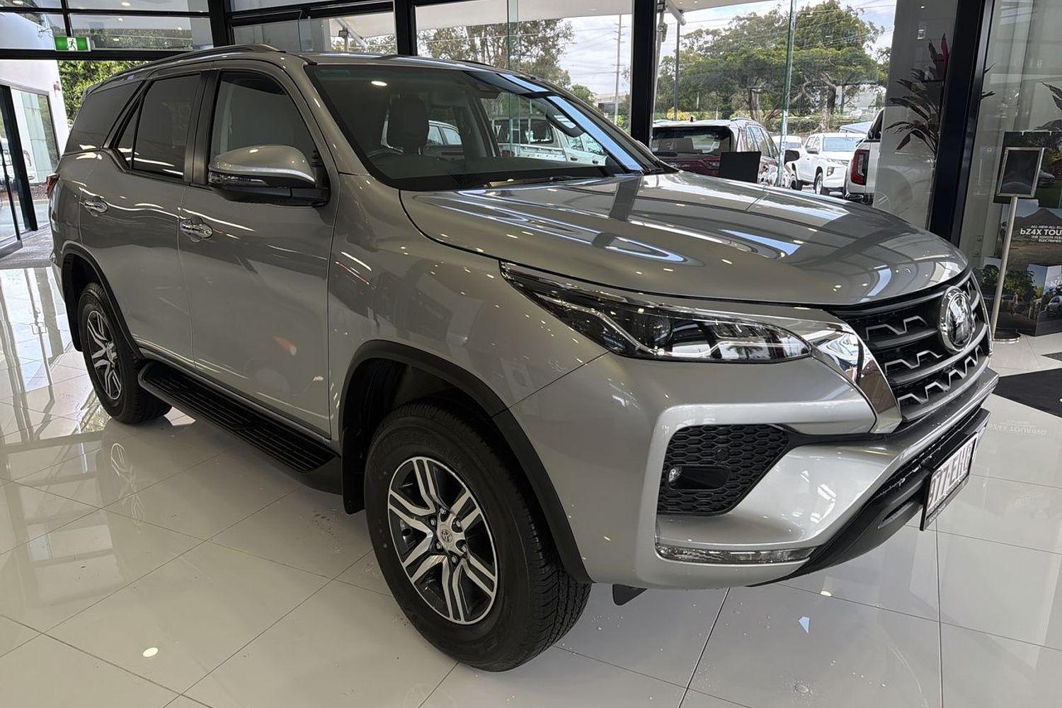 2022 Toyota Fortuner GXL in Silver