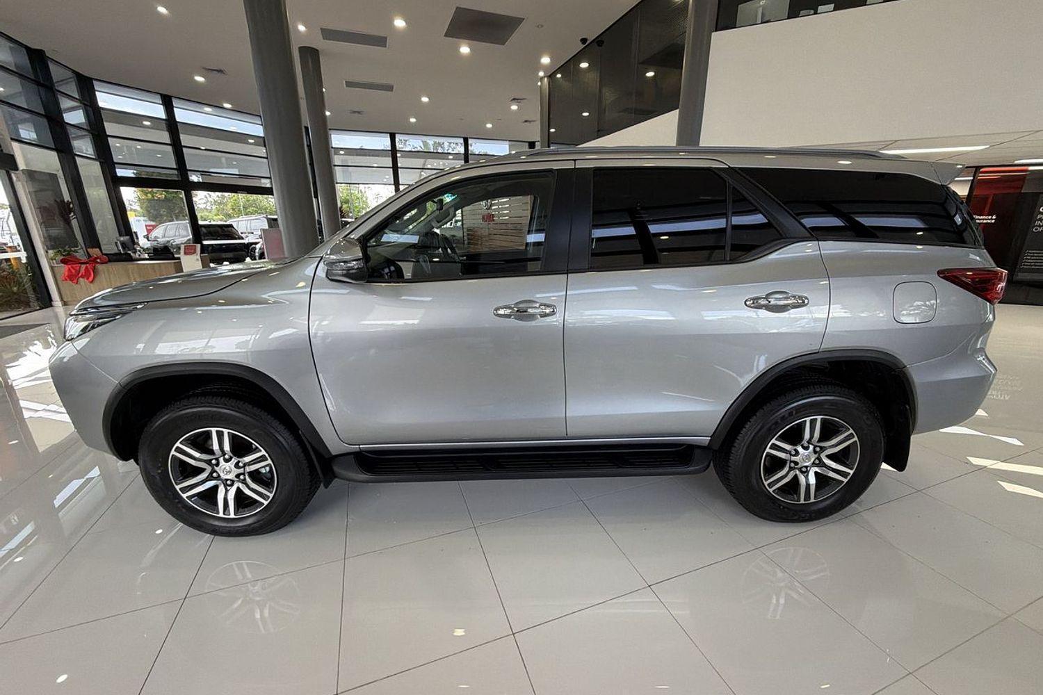 2022 Toyota Fortuner GXL in Silver