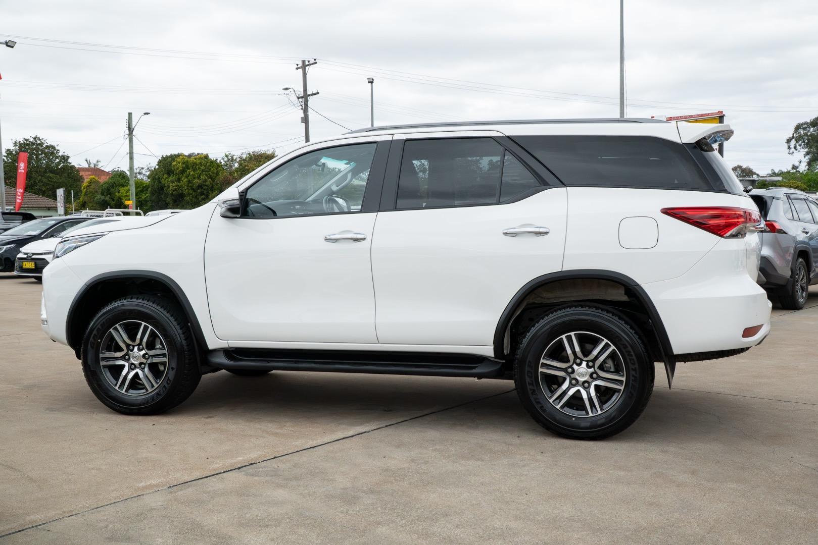 2024 Toyota Fortuner GXL in White