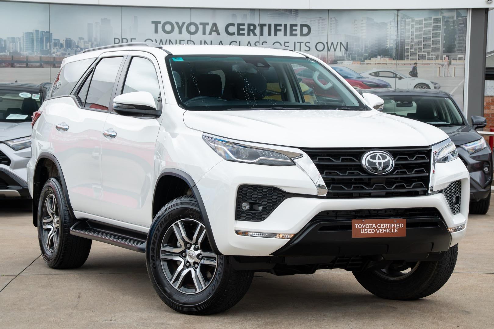 2024 Toyota Fortuner GXL in White