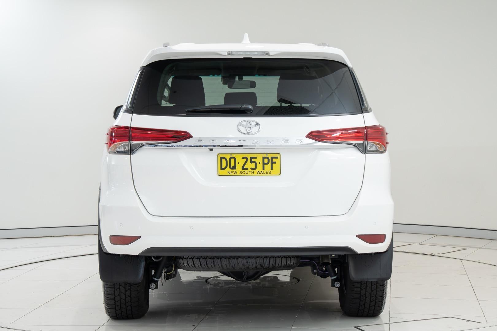 2025 Toyota Fortuner GXL in White