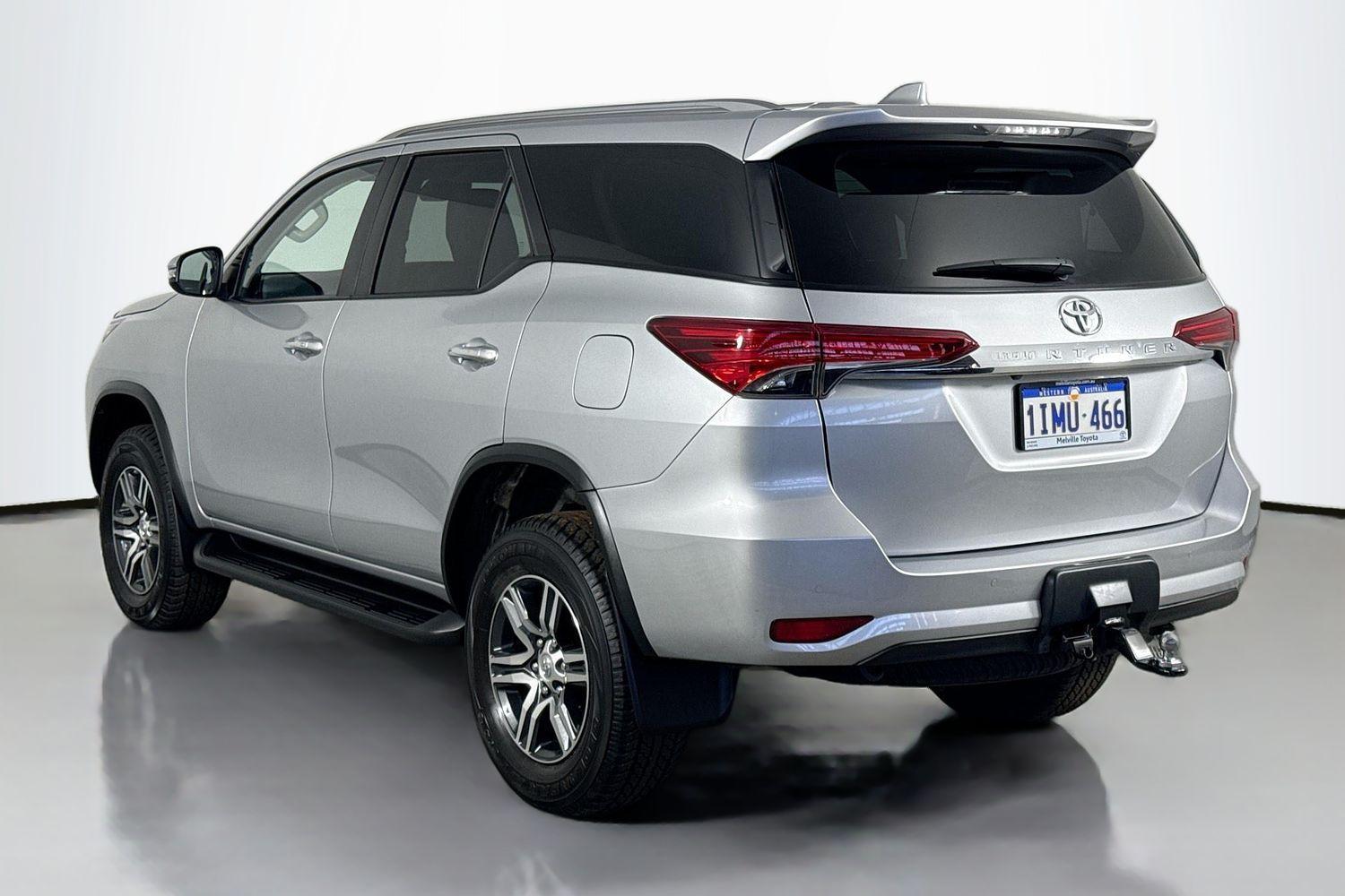 2024 Toyota Fortuner GXL in Silver