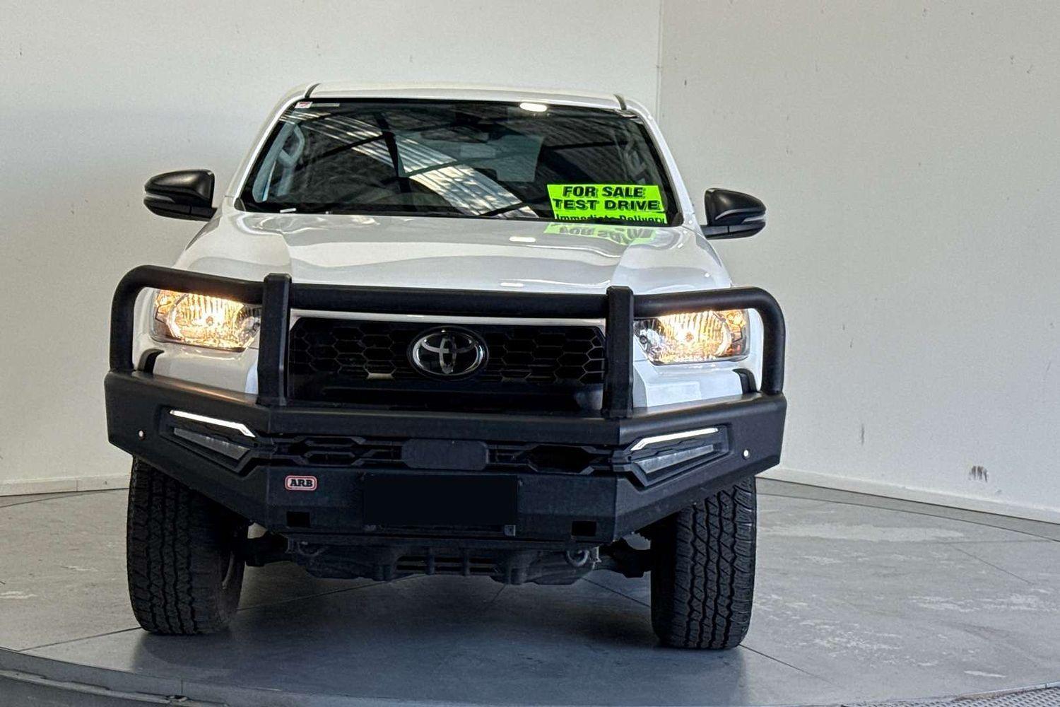 2024 Toyota Hilux SR in White