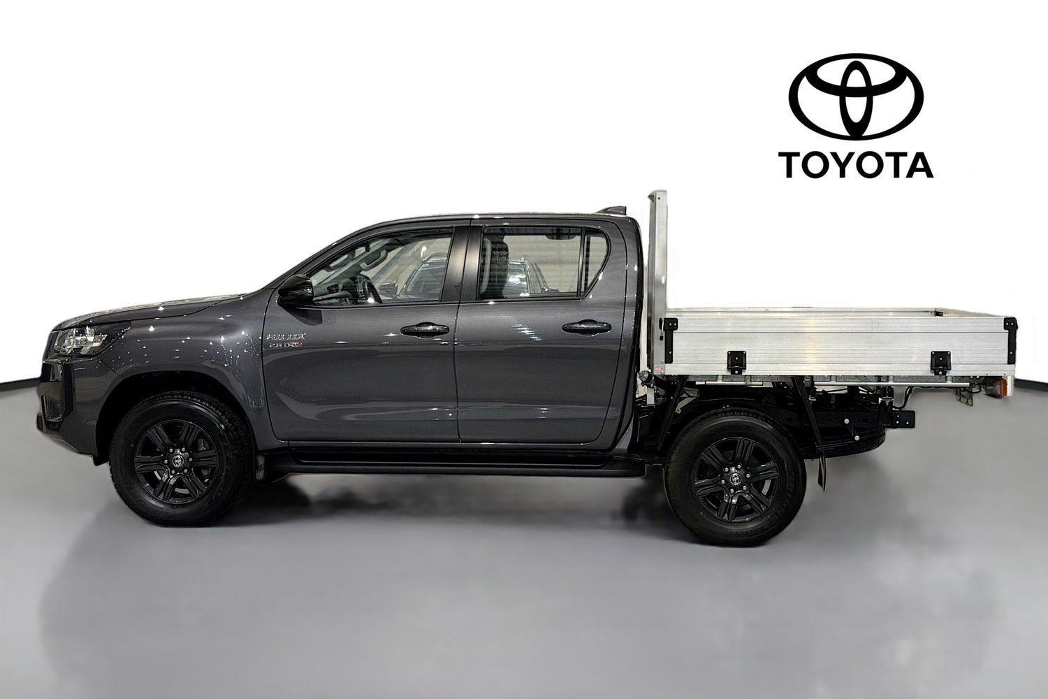 2025 Toyota Hilux SR in Silver