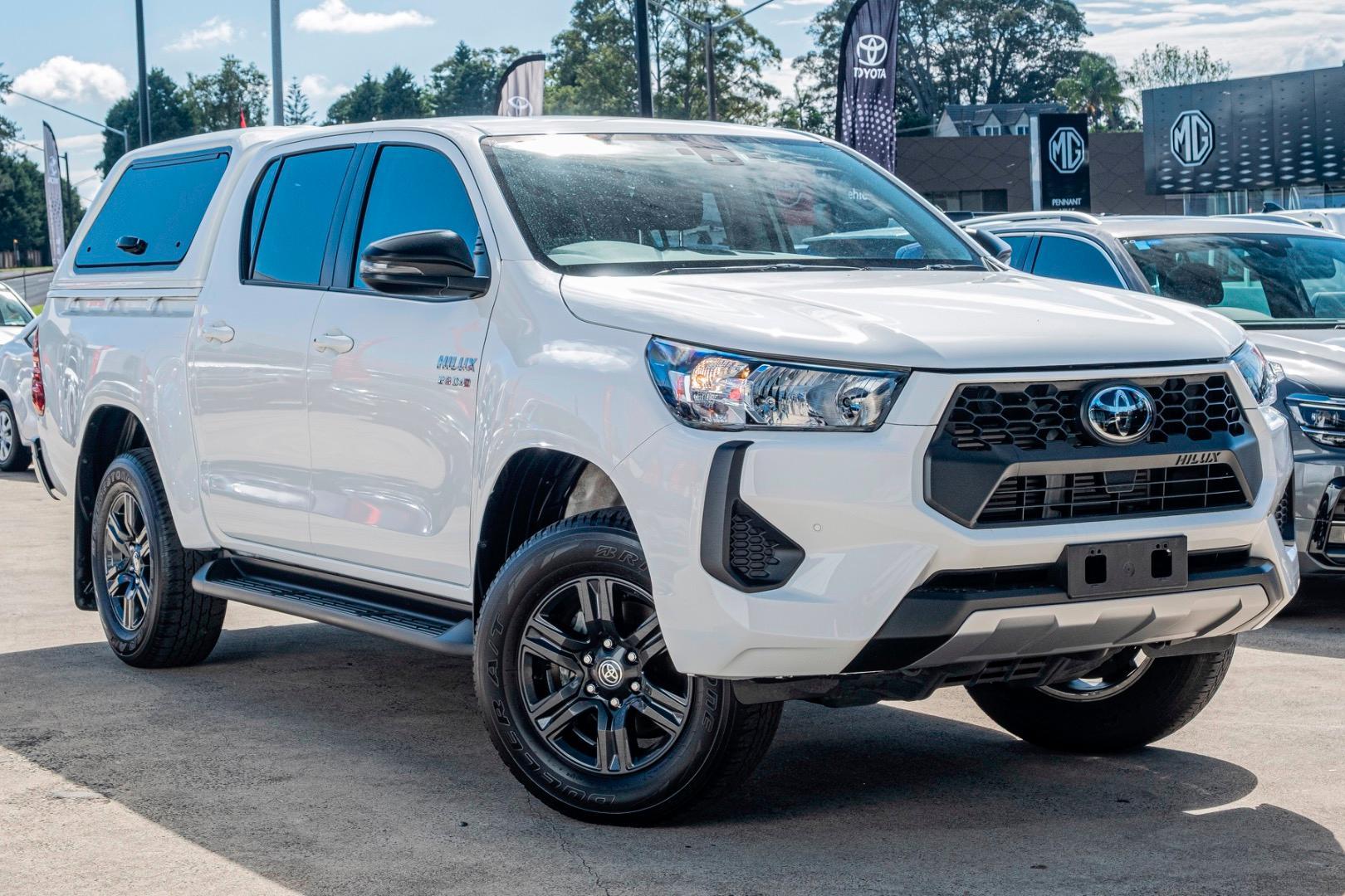 2024 Toyota Hilux SR in White