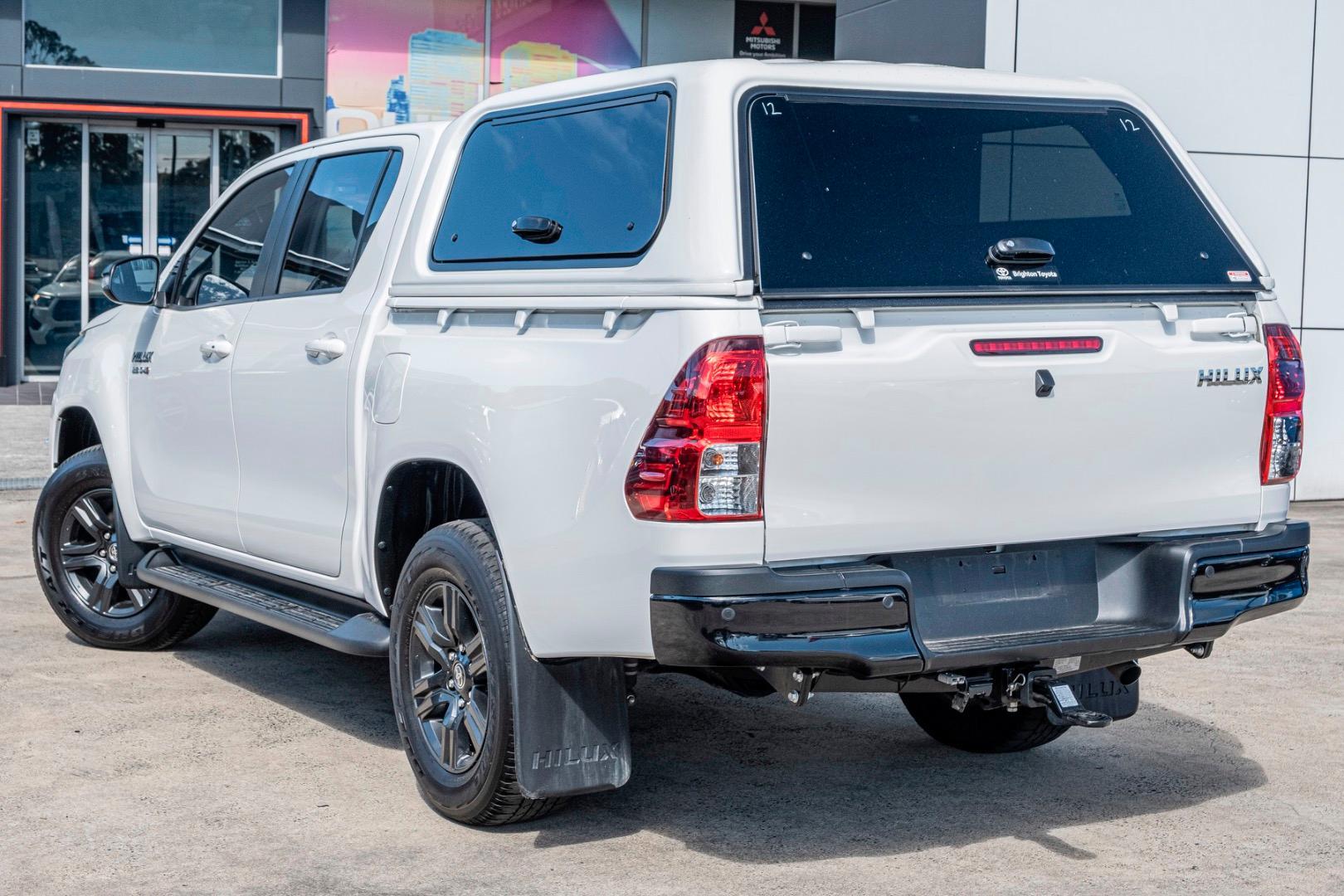 2024 Toyota Hilux SR in White