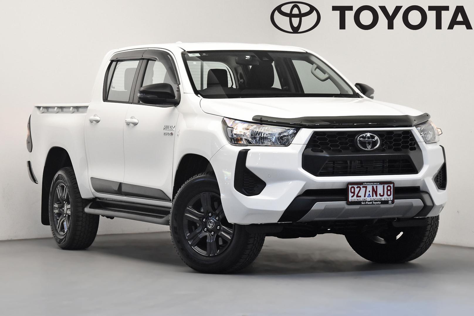2025 Toyota Hilux SR in White