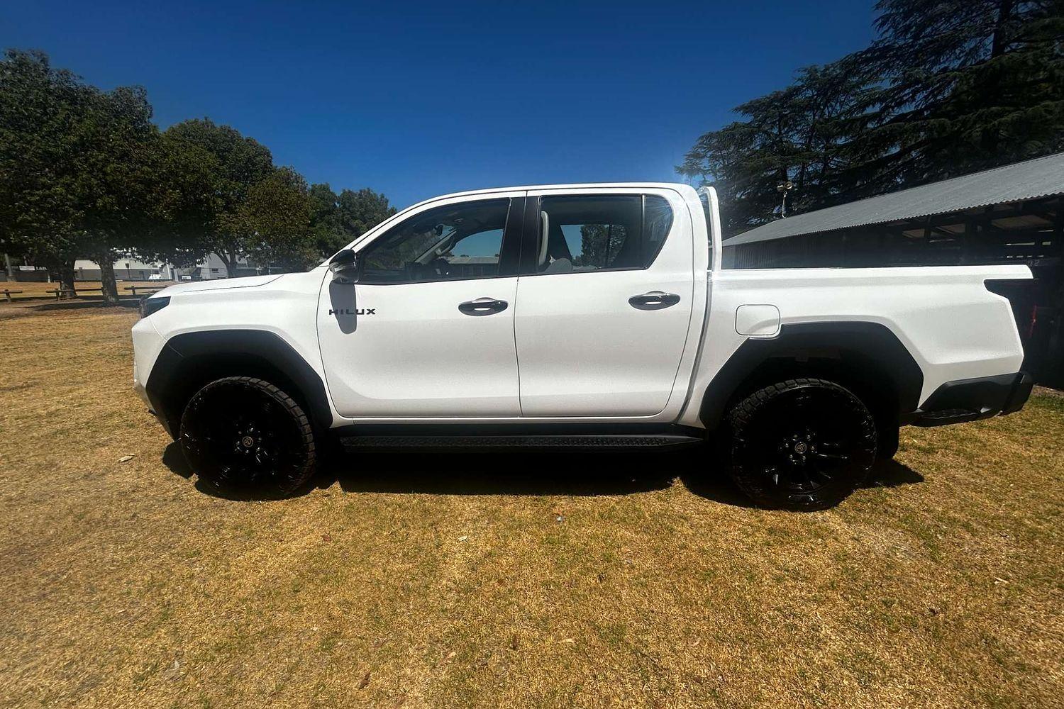 2025 Toyota Hilux SR in White