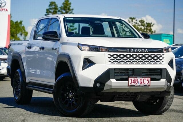 2026 Toyota Hilux SR in White