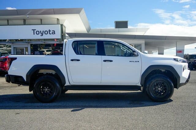 2026 Toyota Hilux SR in White