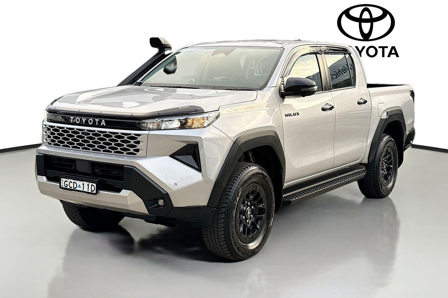 2025 Toyota Hilux SR in Silver