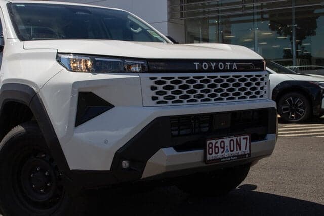 2025 Toyota Hilux SR in White