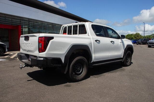 2025 Toyota Hilux SR in White