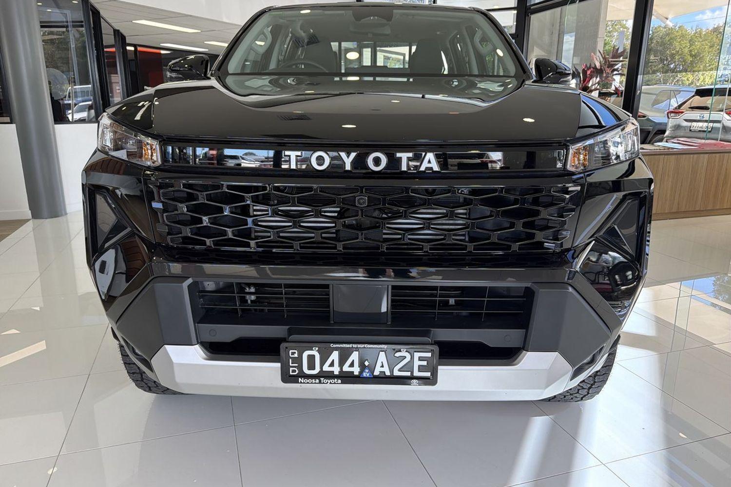 2025 Toyota Hilux SR in Black