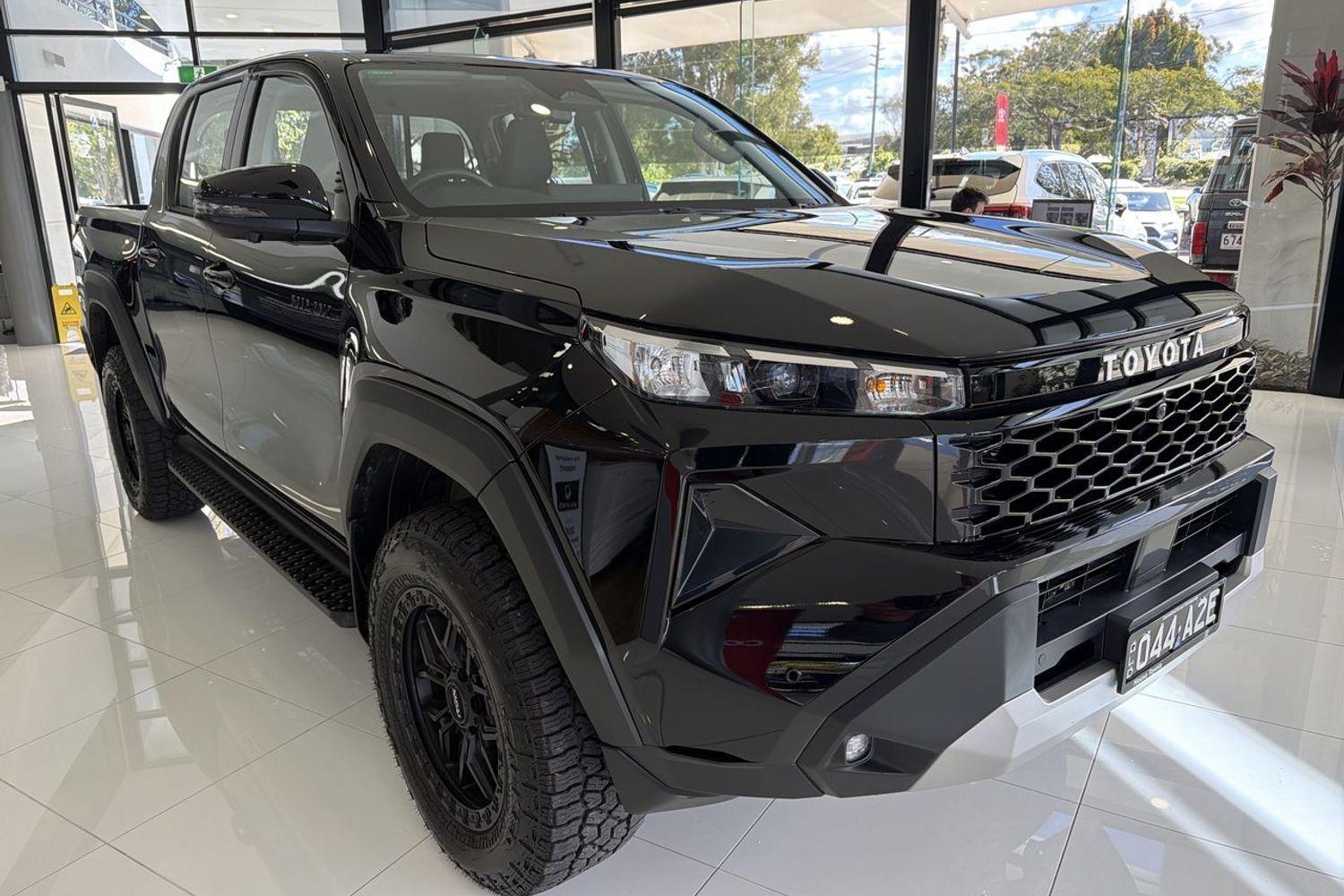 2025 Toyota Hilux SR in Black