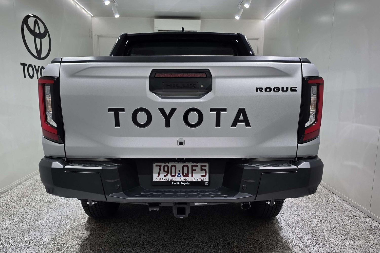 2025 Toyota Hilux Rogue in Silver