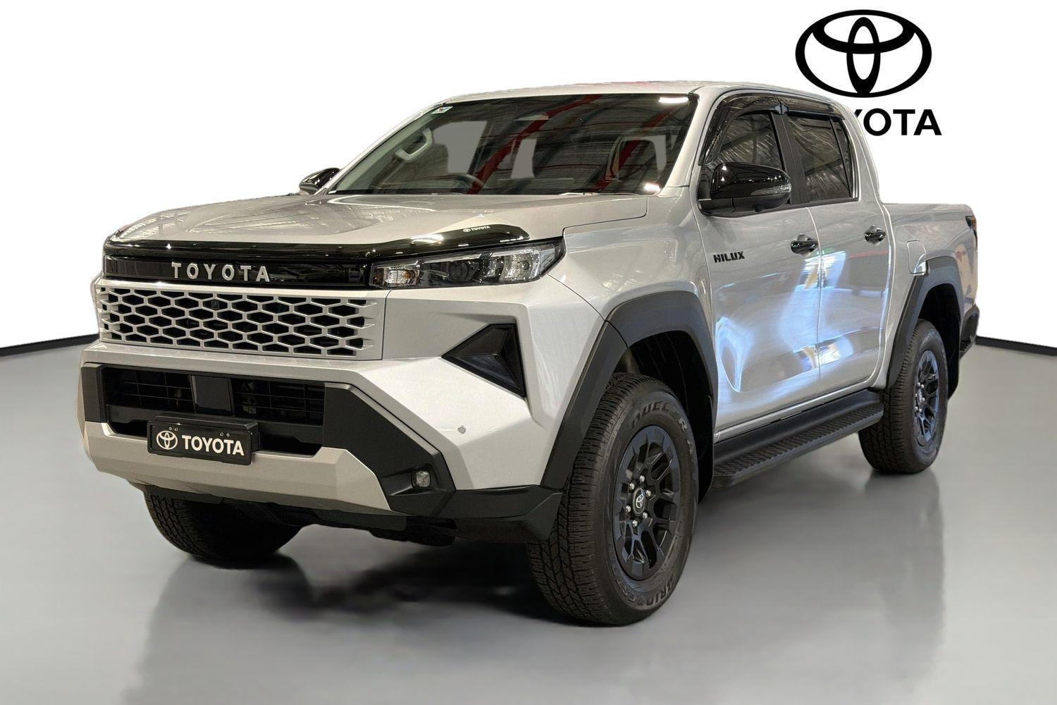 2025 Toyota Hilux SR in Silver
