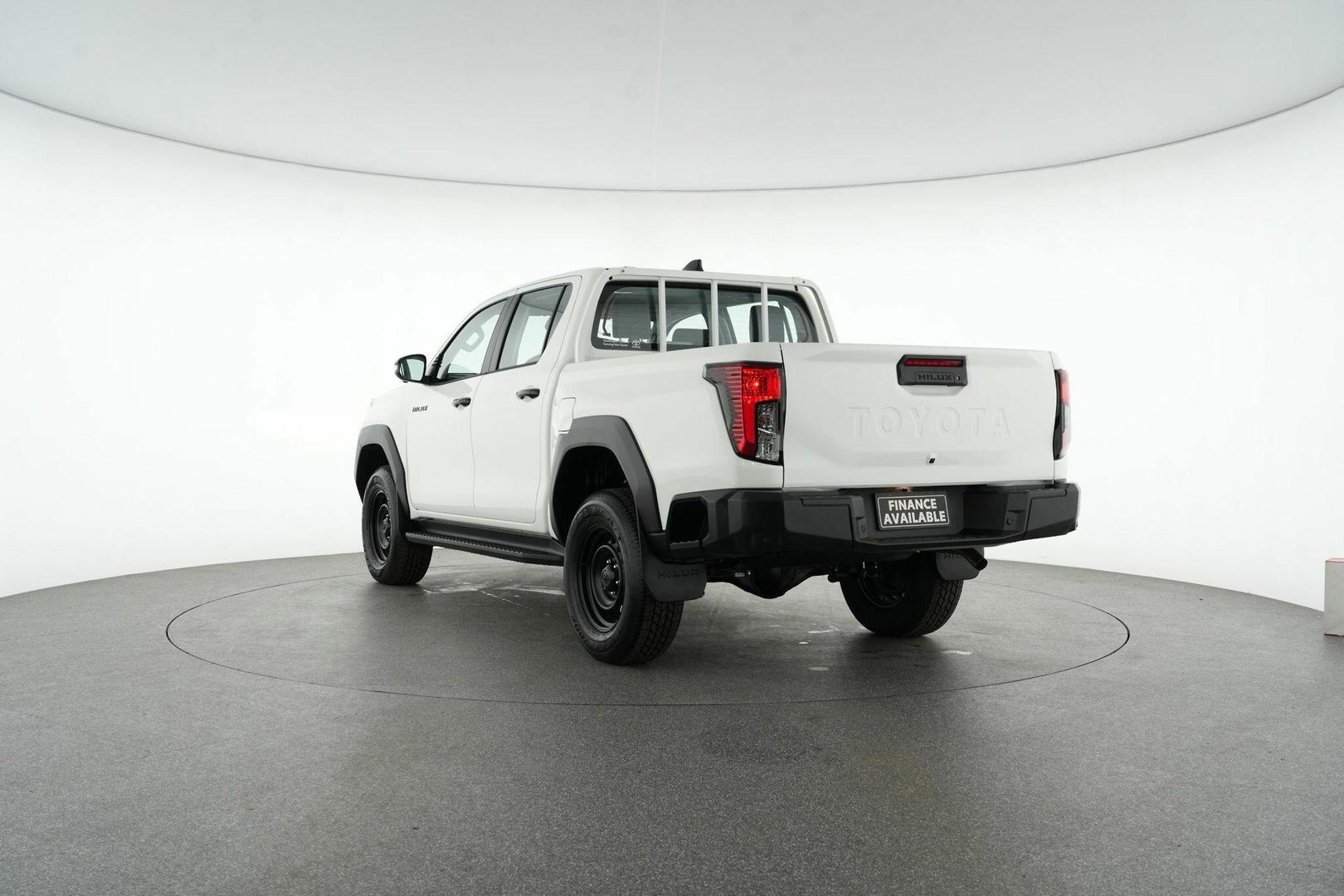 2025 Toyota Hilux SR in White