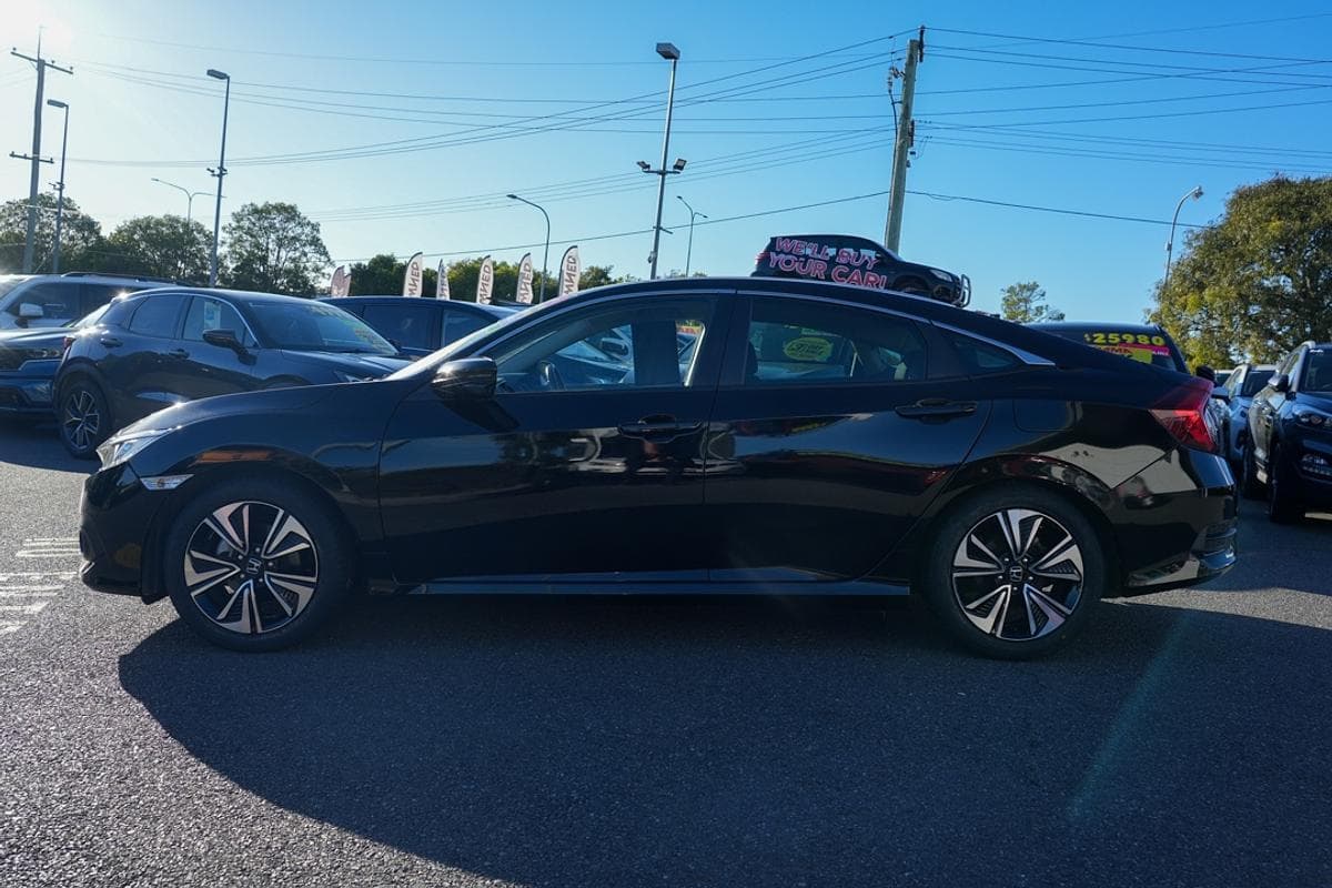 2018 Honda Civic VTi-L in Black