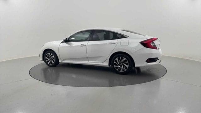 2016 Honda Civic VTi-S in White