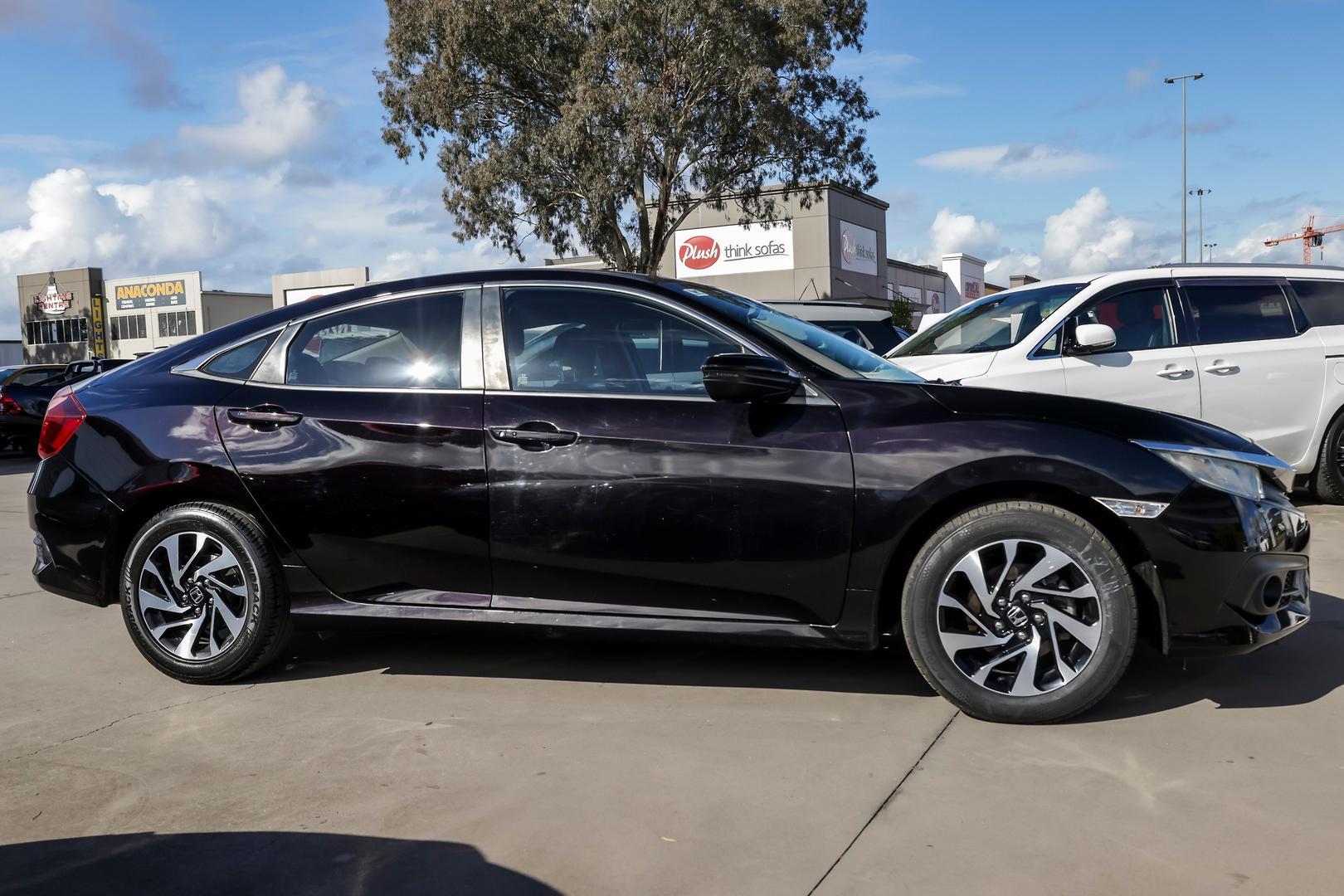 2016 Honda Civic VTi-S in Black