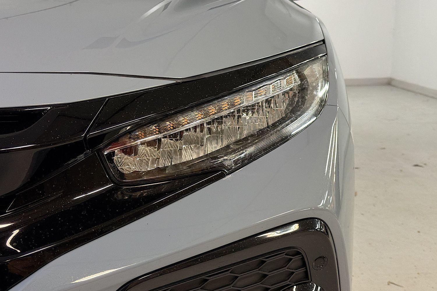 2019 Honda Civic RS in Grey