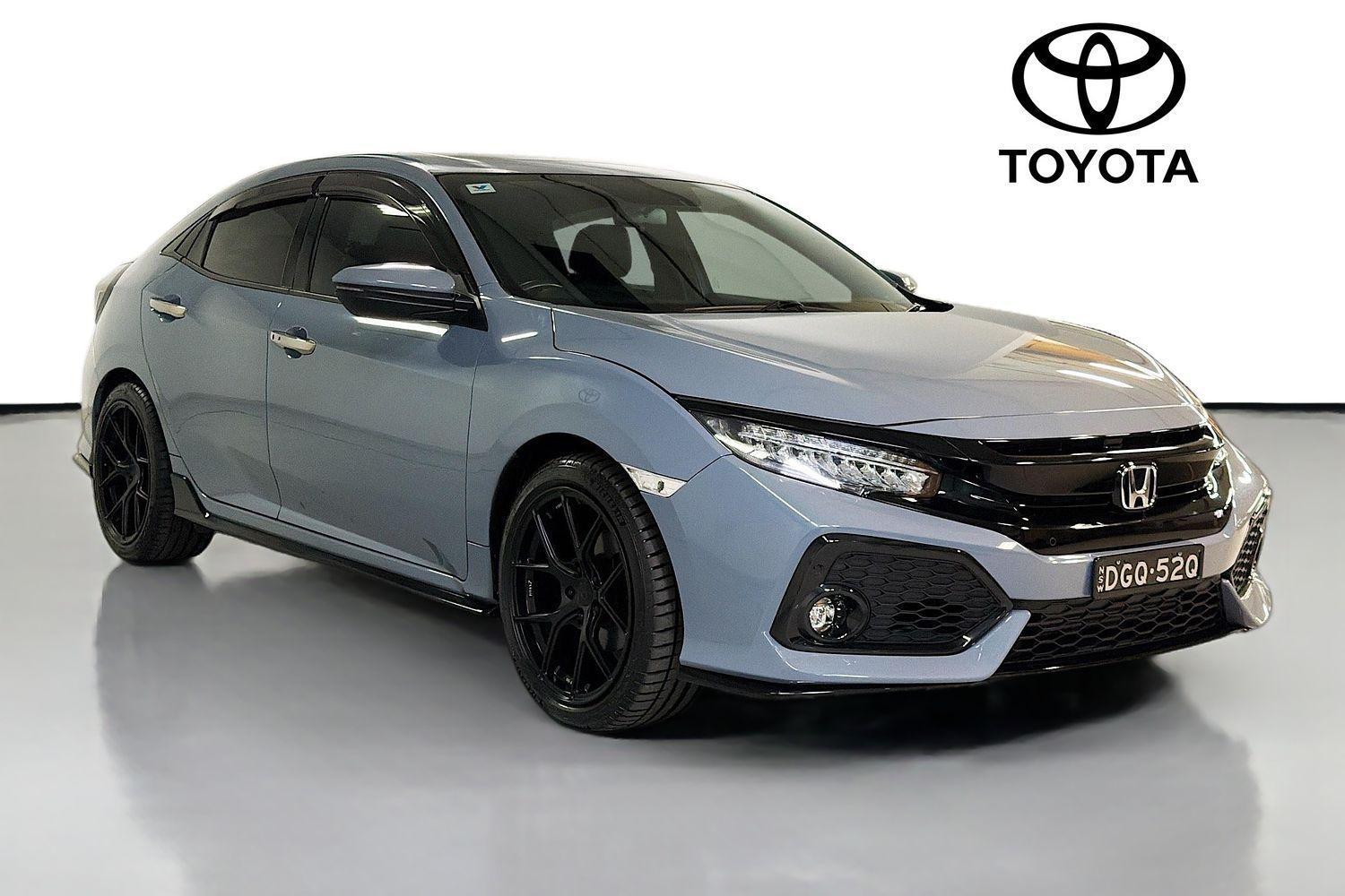 2019 Honda Civic RS in Grey