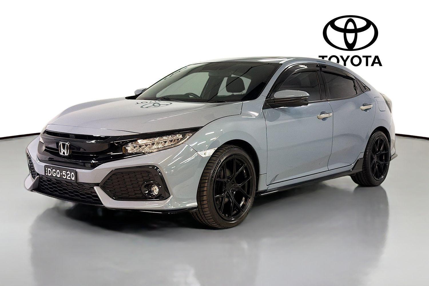 2019 Honda Civic RS in Grey