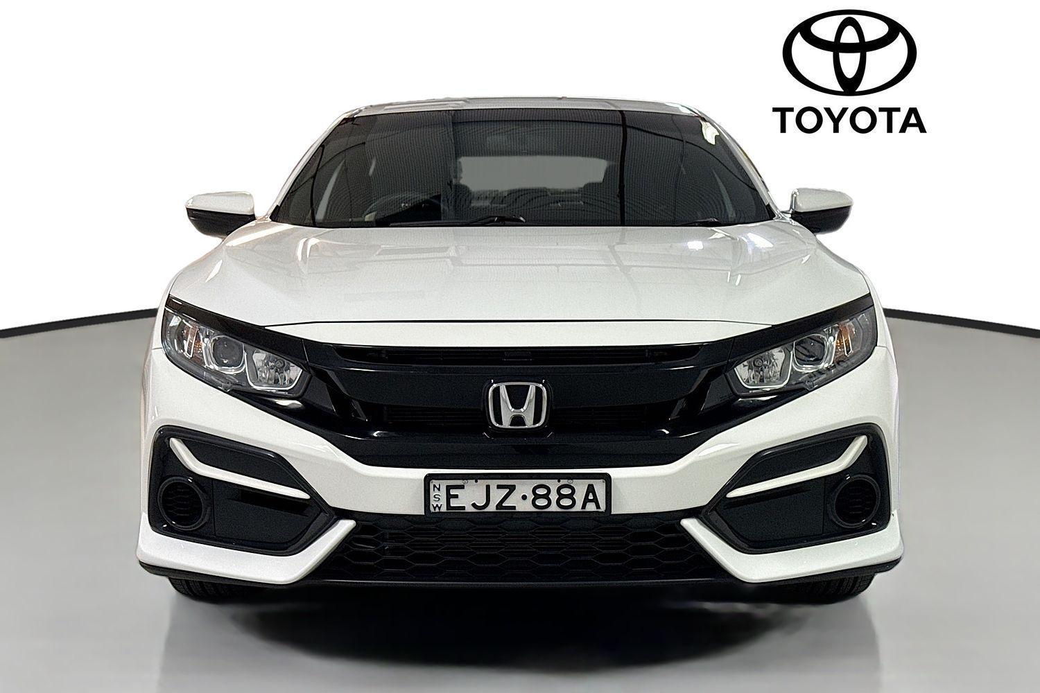 2020 Honda Civic VTi in White