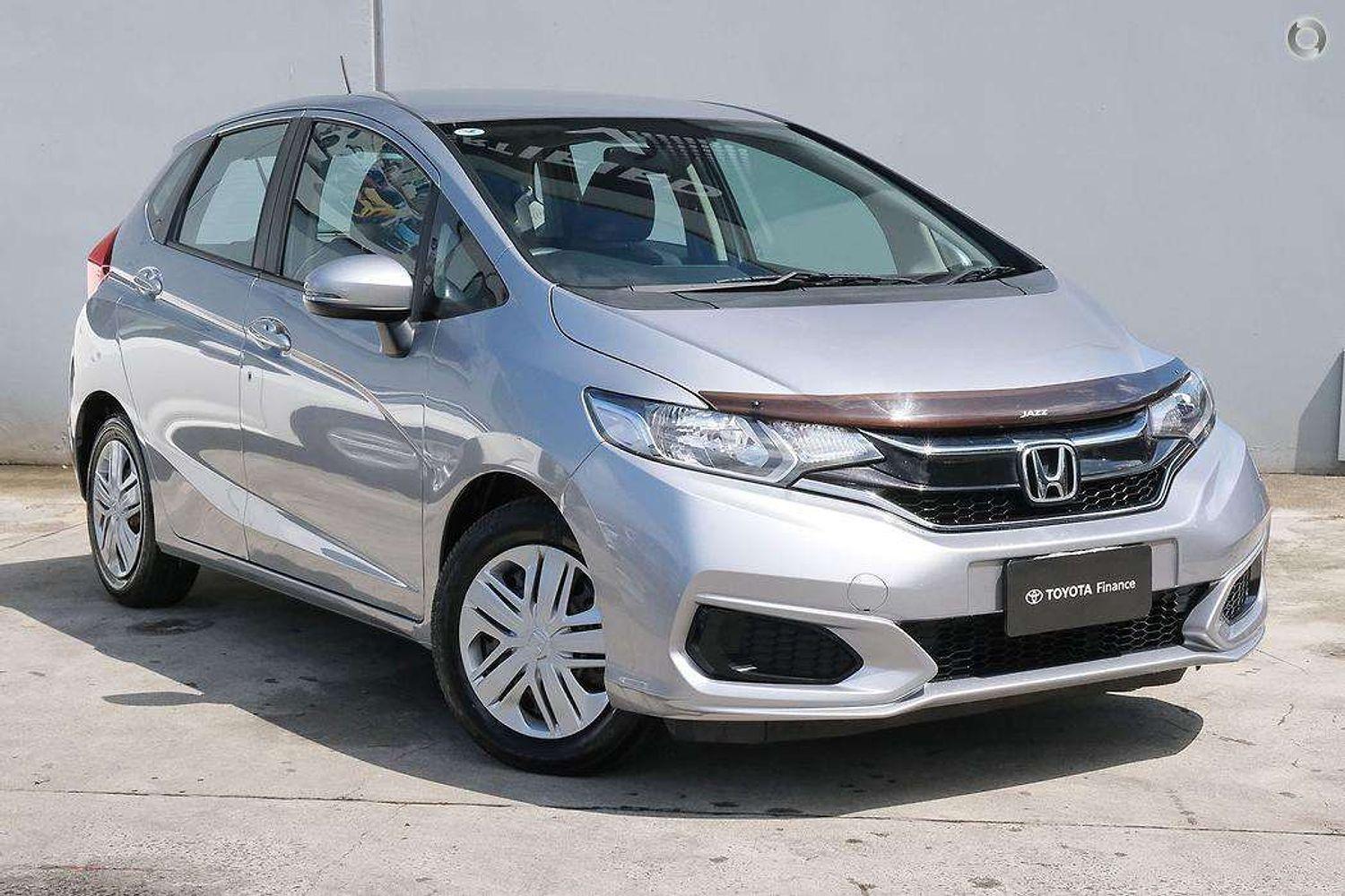 2018 Honda Jazz VTi in Silver