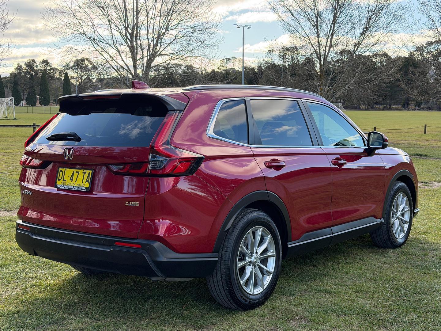 2024 Honda CR-V VTi L in Passion Red