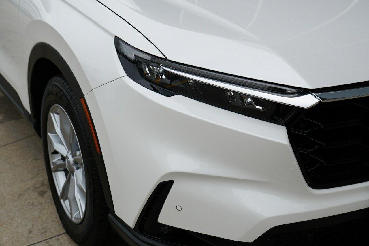 2024 Honda CR-V VTi L in Platinum White